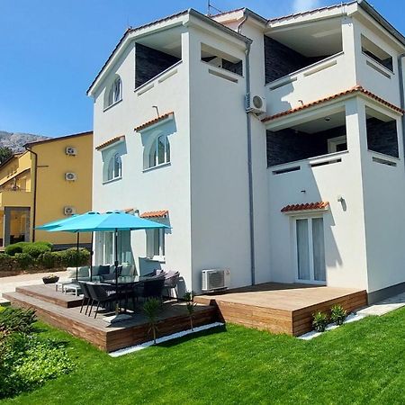 Apartments Matea I Башка Экстерьер фото